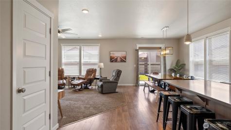 8215 Cardinal Peak Street West Richland WA 99353