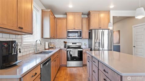 8215 Cardinal Peak Street West Richland WA 99353
