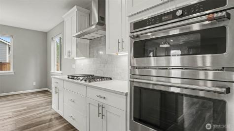 18847 SE 123rd Place Renton WA 98058