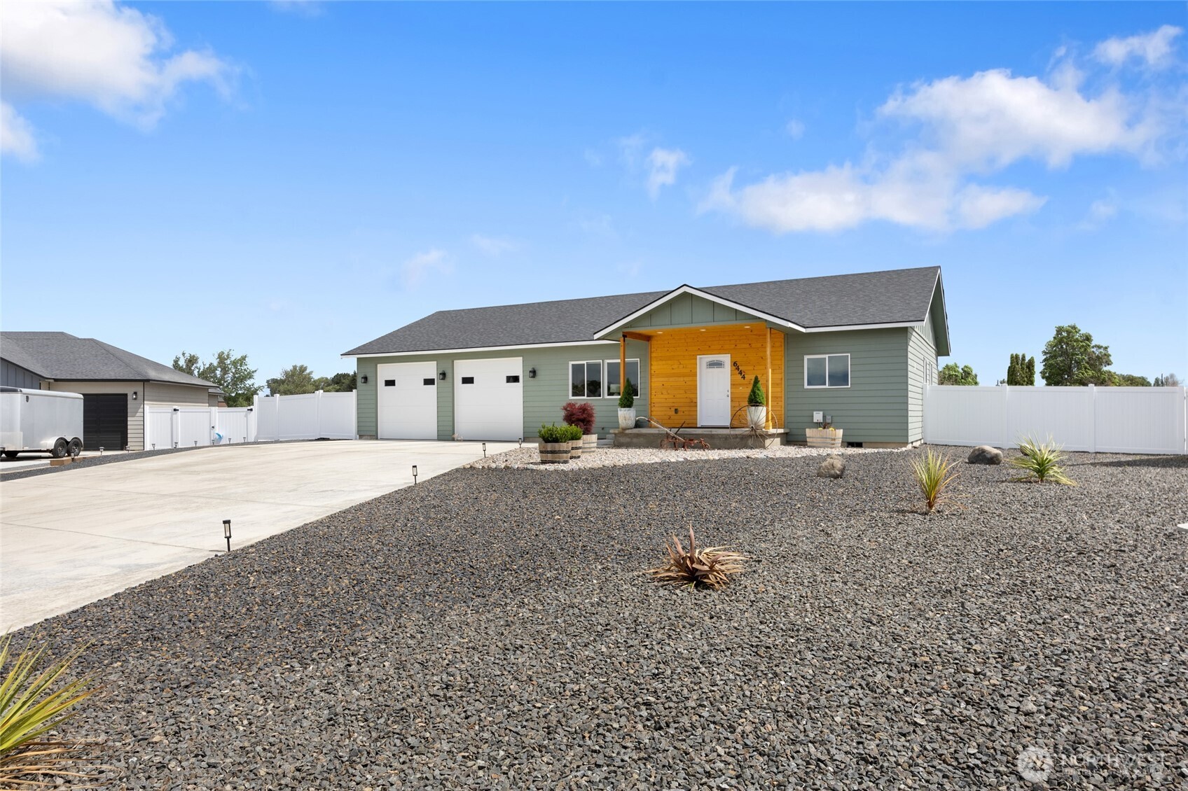 6444 Rd 2.05 NE Moses Lake WA 98837