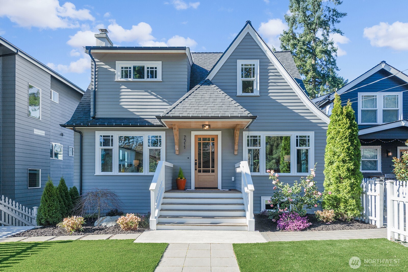 7511 41st Avenue NE Seattle WA 98115