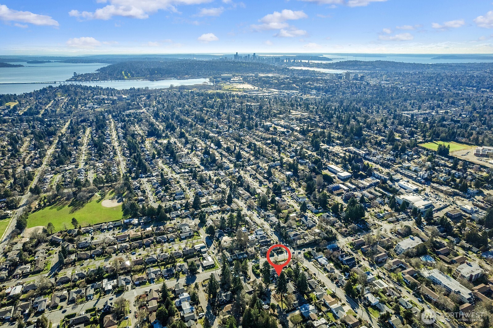 7511 41st Avenue NE Seattle WA 98115