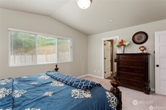 7713 92nd Place NE Marysville WA 98270