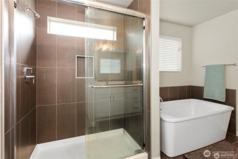 7713 92nd Place NE Marysville WA 98270
