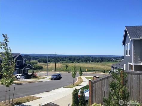 7713 92nd Place NE Marysville WA 98270