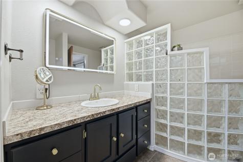 13116 202 Street Ct E Graham WA 98338