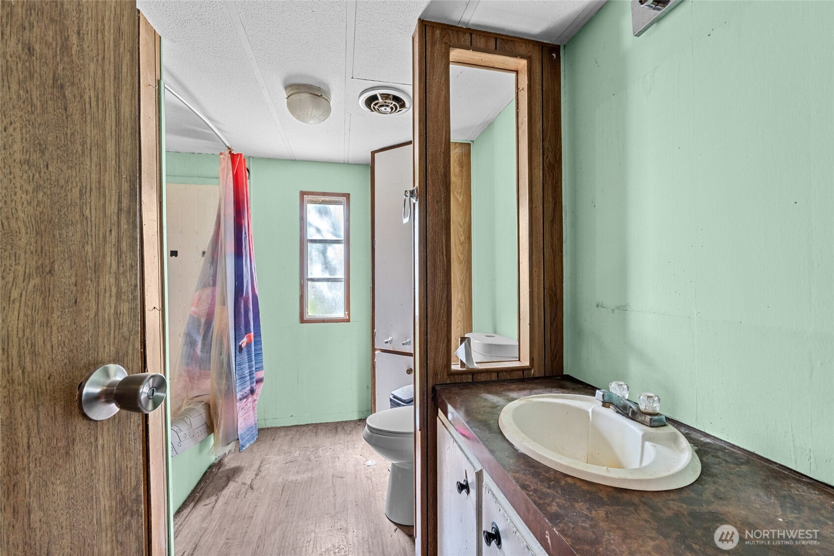 28922 Le Clerc Road N Ione WA 99139