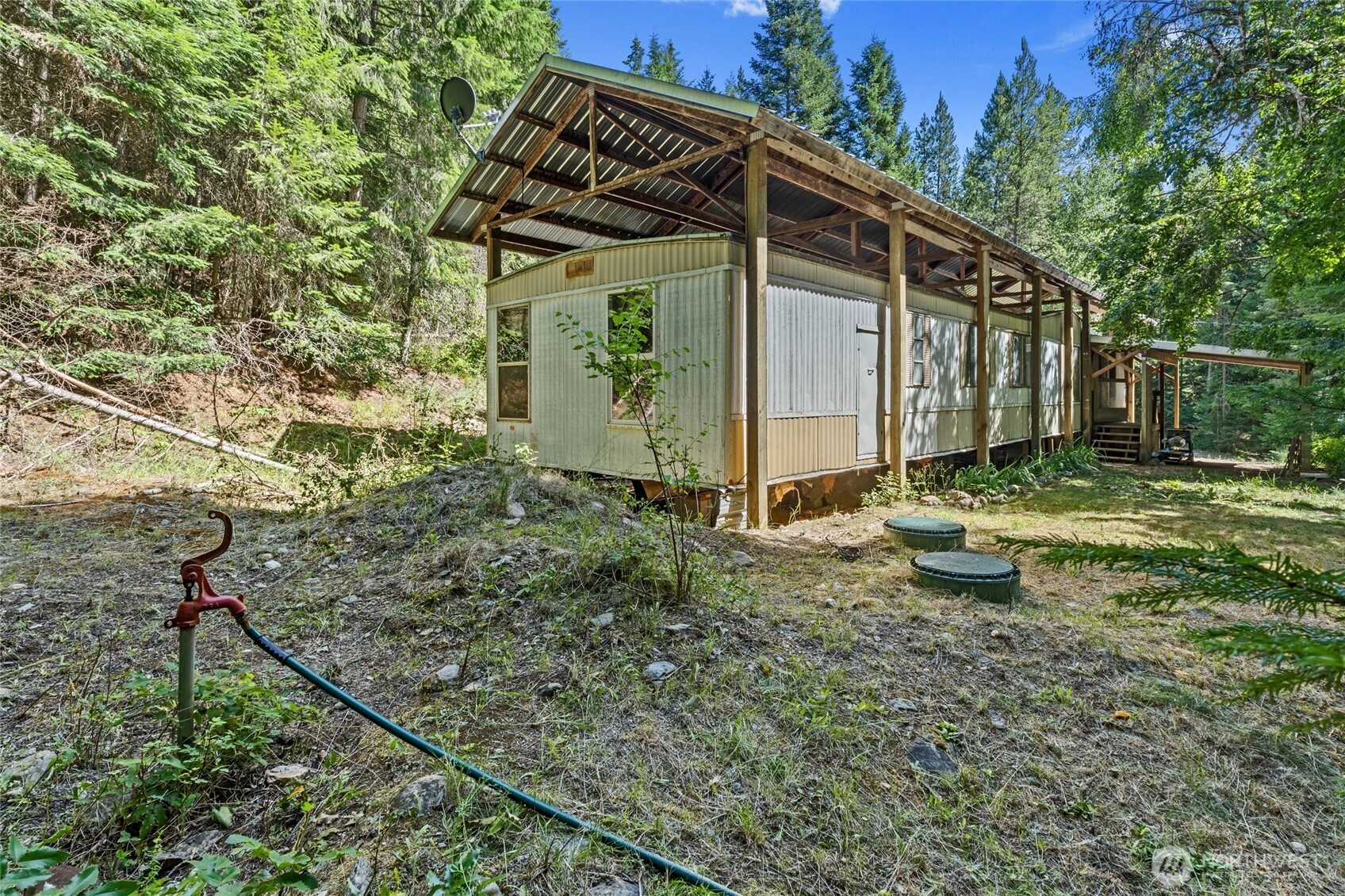 28922 Le Clerc Road N Ione WA 99139