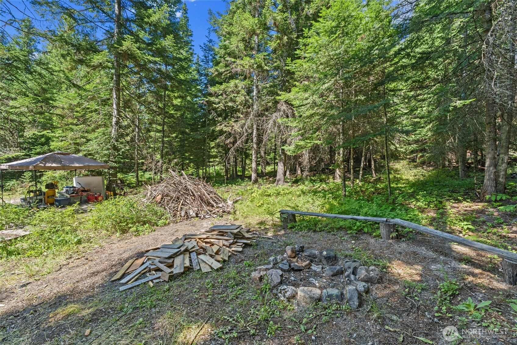 28922 Le Clerc Road N Ione WA 99139