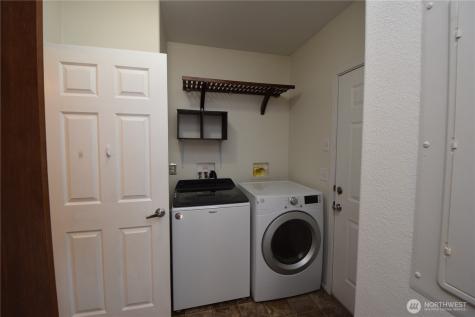 1707 Ginger Place E Port Orchard WA 98366
