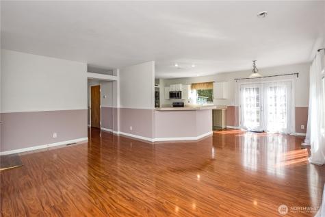 1707 Ginger Place E Port Orchard WA 98366