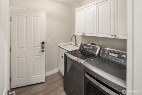 24865 NE 2nd Court Sammamish WA 98074