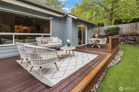 24865 NE 2nd Court Sammamish WA 98074