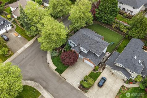 24865 NE 2nd Court Sammamish WA 98074