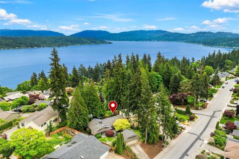 1516 184th Avenue NE Bellevue WA 98008