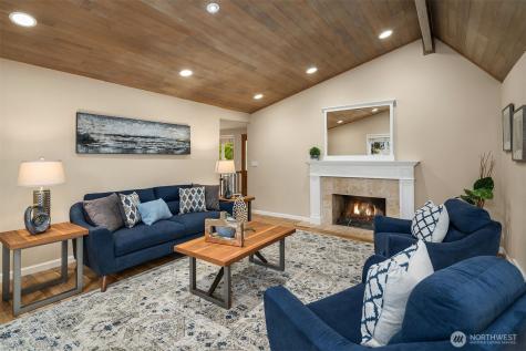 1516 184th Avenue NE Bellevue WA 98008
