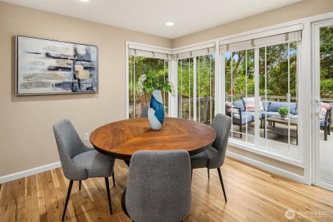 1516 184th Avenue NE Bellevue WA 98008