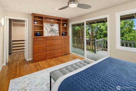 1516 184th Avenue NE Bellevue WA 98008