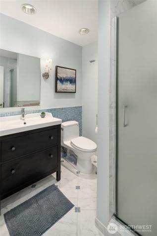 1516 184th Avenue NE Bellevue WA 98008