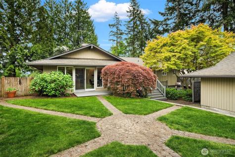 1516 184th Avenue NE Bellevue WA 98008