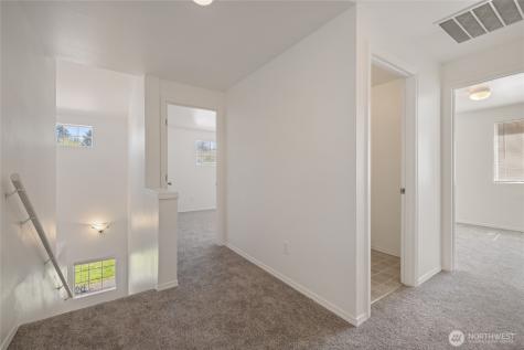 1214 S Cheyenne Court Tacoma WA 98405
