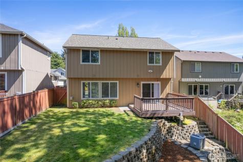 1214 S Cheyenne Court Tacoma WA 98405