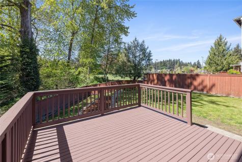 1214 S Cheyenne Court Tacoma WA 98405