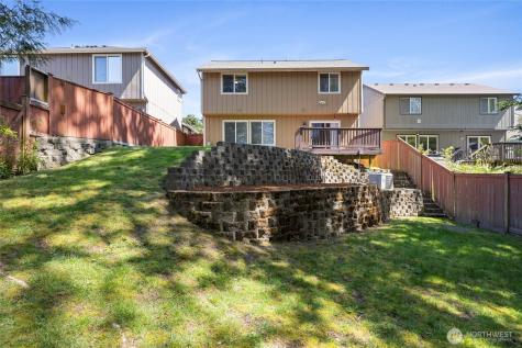 1214 S Cheyenne Court Tacoma WA 98405