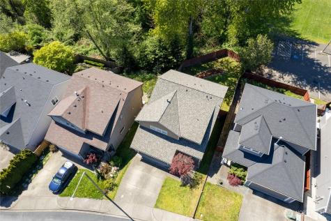 1214 S Cheyenne Court Tacoma WA 98405