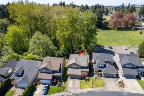 1214 S Cheyenne Court Tacoma WA 98405