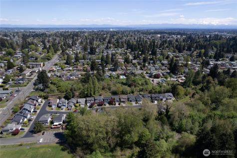 1214 S Cheyenne Court Tacoma WA 98405