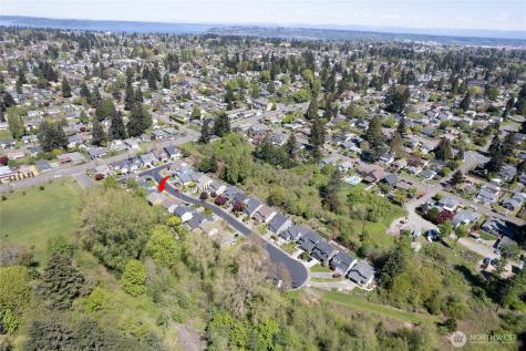 1214 S Cheyenne Court Tacoma WA 98405
