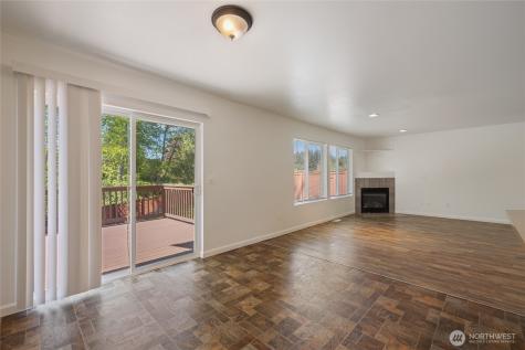 1214 S Cheyenne Court Tacoma WA 98405