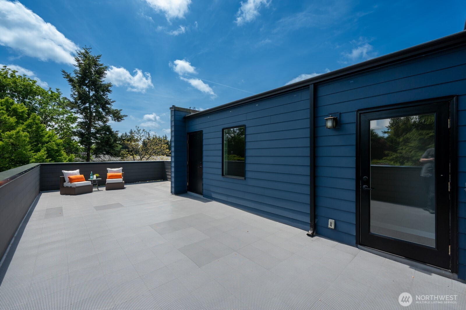 18028 10th Avenue NE Shoreline WA 98155