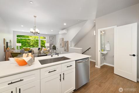 18028 10th Avenue NE Shoreline WA 98155
