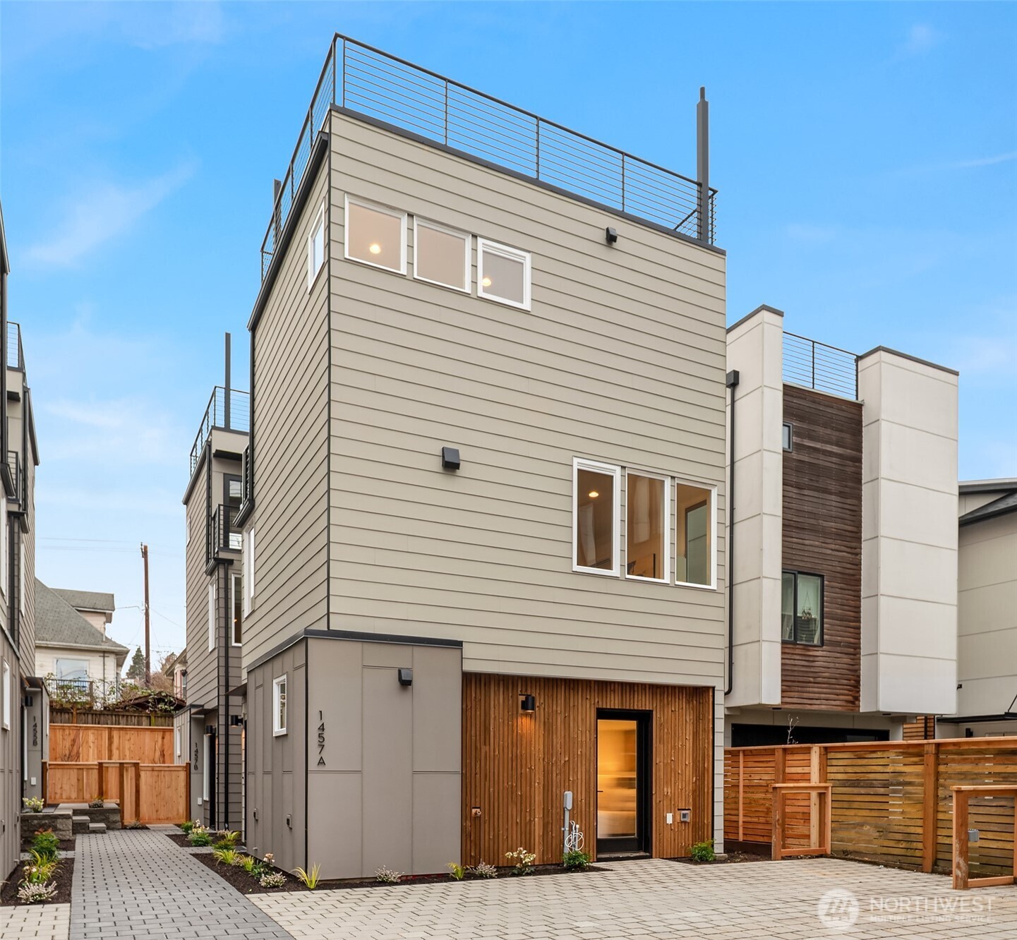 1457 22nd Avenue Seattle WA 98122