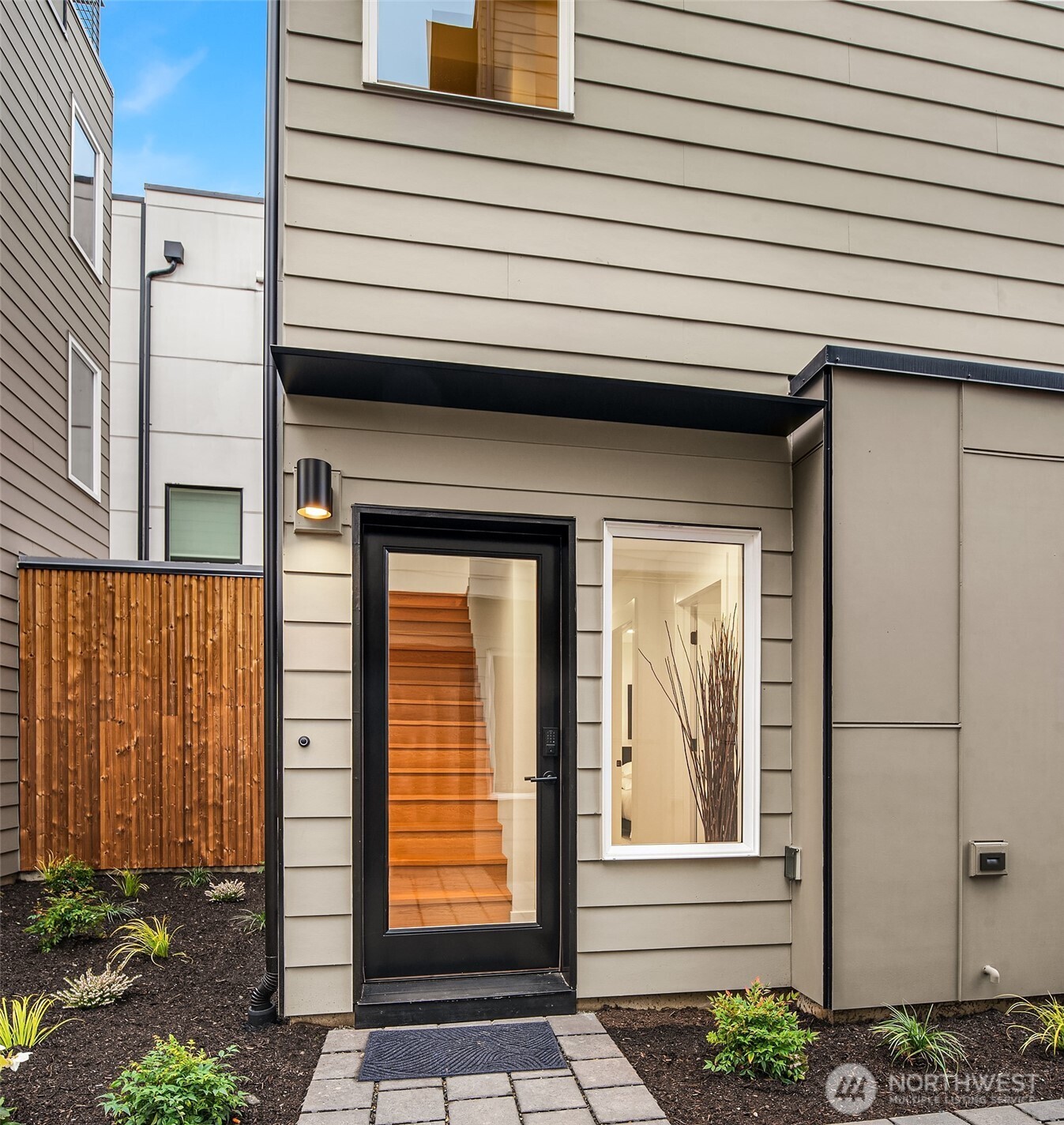 1457 22nd Avenue Seattle WA 98122