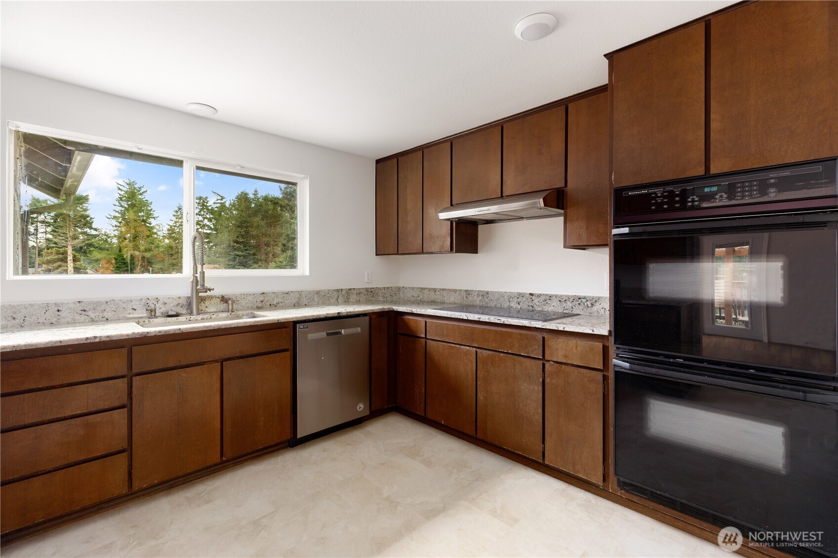 1904 Fir Woods Place Oak Harbor WA 98277