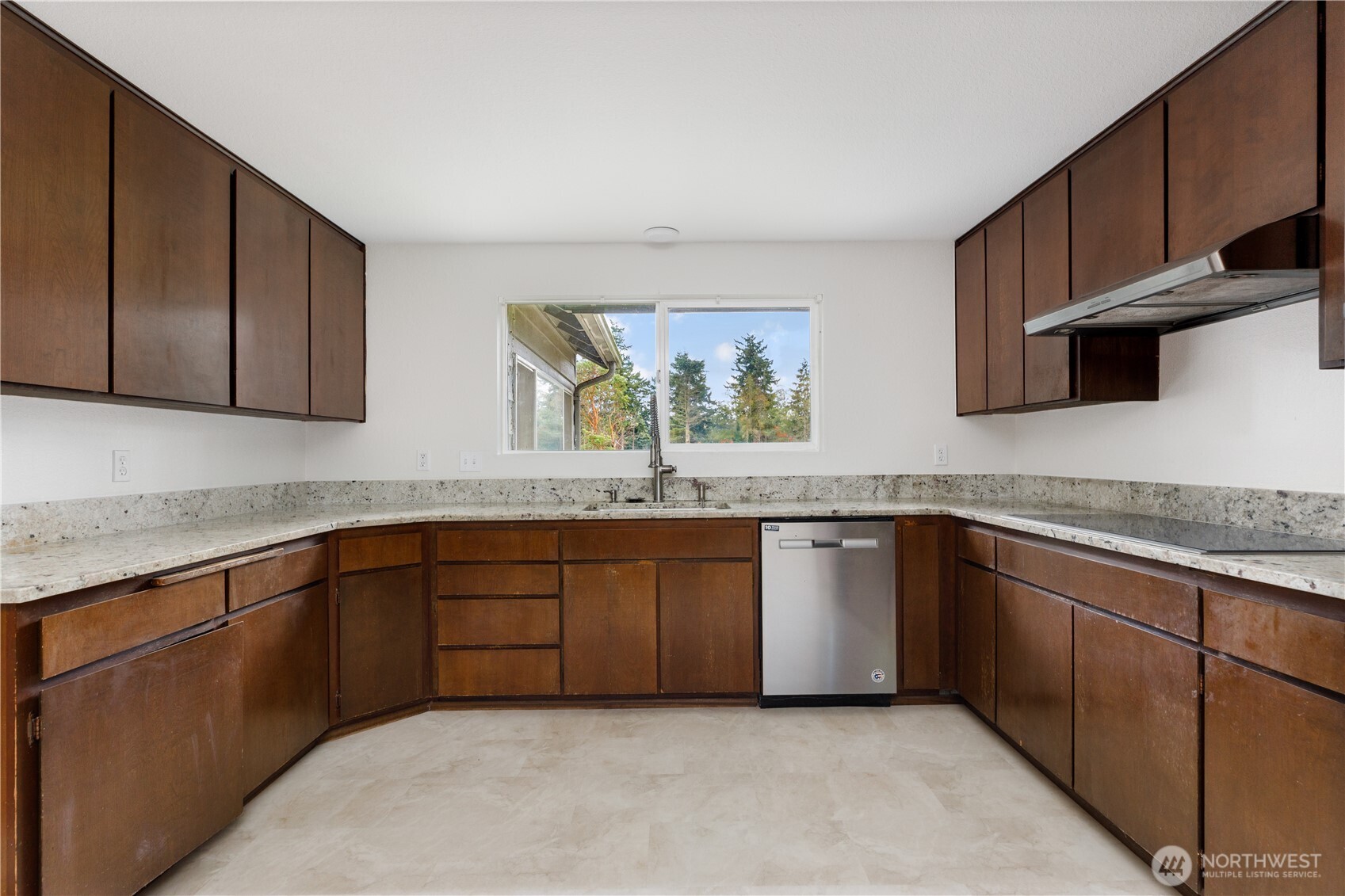 1904 Fir Woods Place Oak Harbor WA 98277