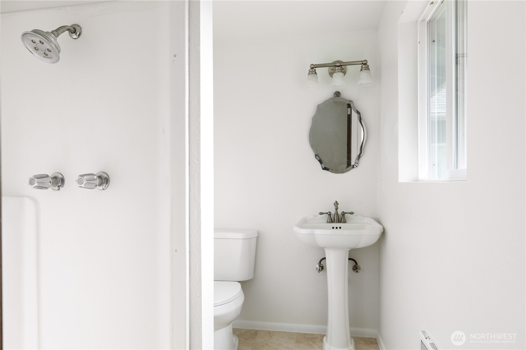 1904 Fir Woods Place Oak Harbor WA 98277