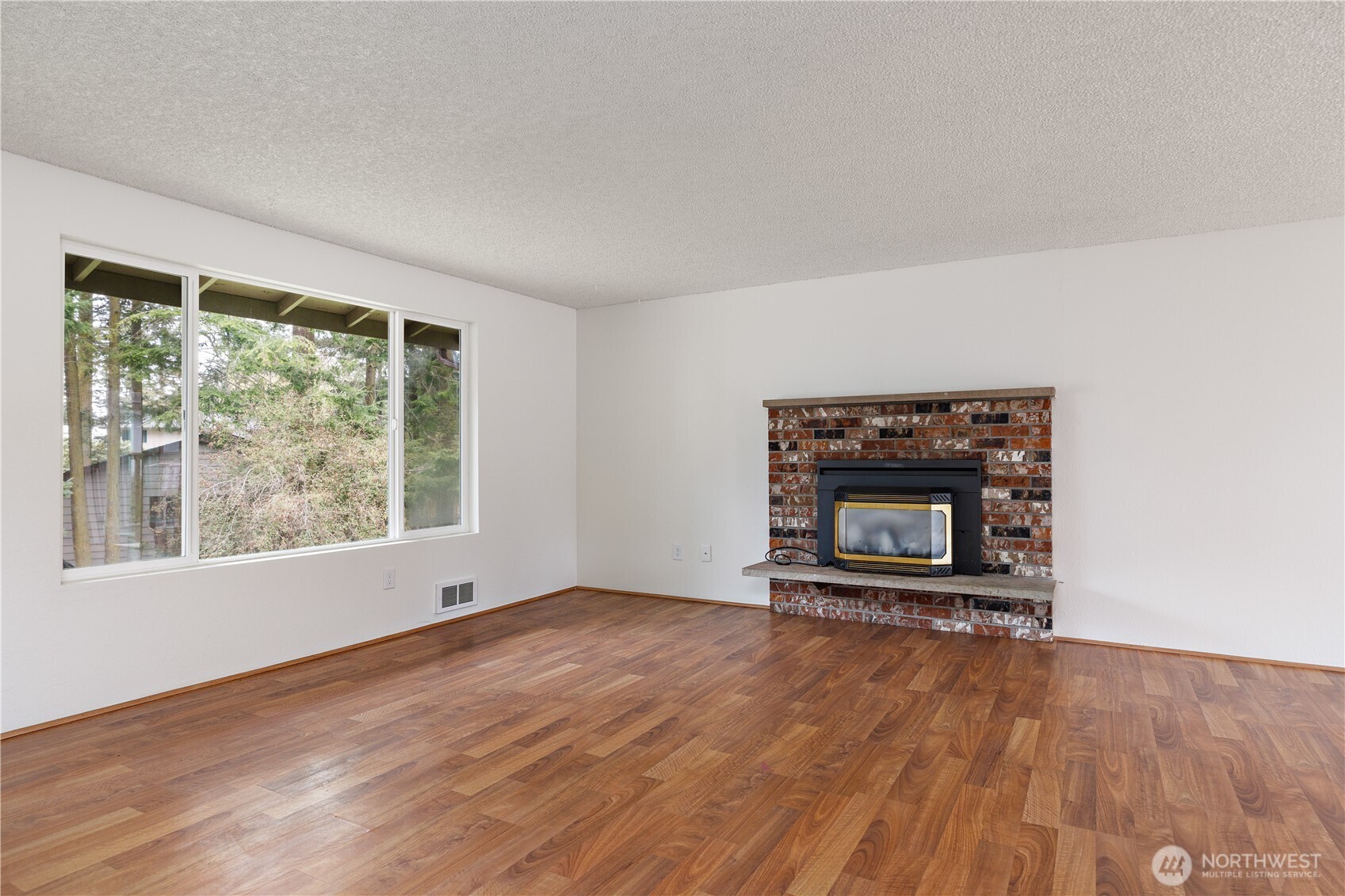 1904 Fir Woods Place Oak Harbor WA 98277