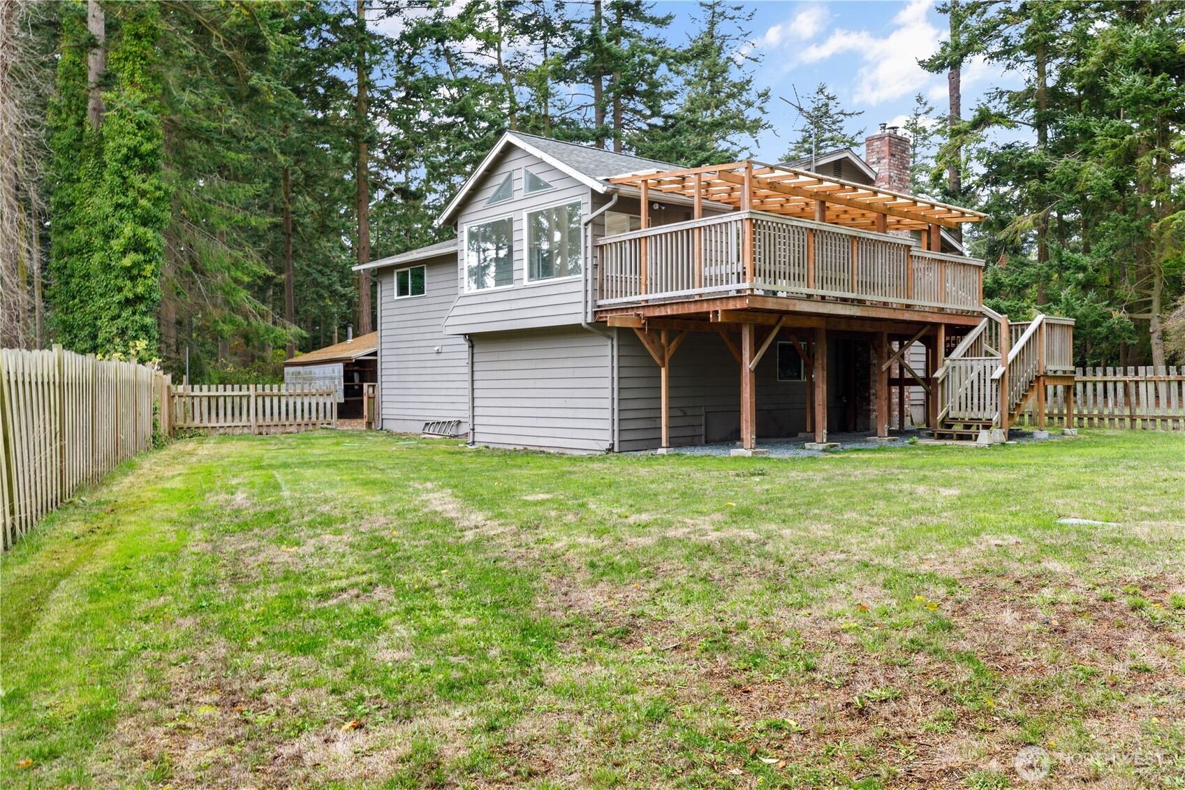 1904 Fir Woods Place Oak Harbor WA 98277