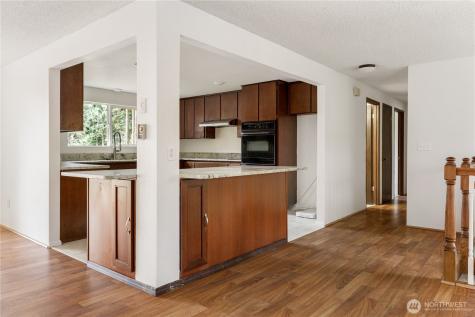 1904 Fir Woods Place Oak Harbor WA 98277