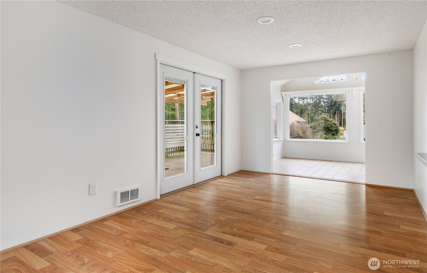 1904 Fir Woods Place Oak Harbor WA 98277