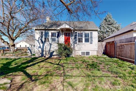 405 SE 8th Street College Place WA 99324