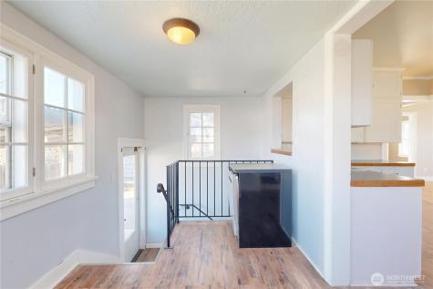 405 SE 8th Street College Place WA 99324