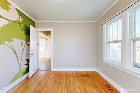 405 SE 8th Street College Place WA 99324