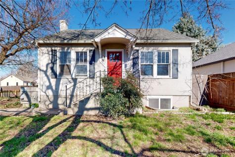 405 SE 8th Street College Place WA 99324