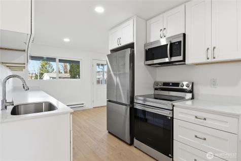 8520 9th Pl NE Lake Stevens WA 98258
