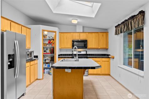 18437 Elderberry Street SW Rochester WA 98579